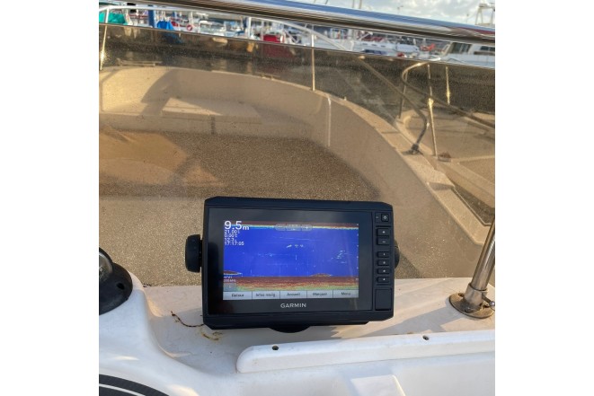 Dipol 680 Foreño + Tohatsu BFT 150