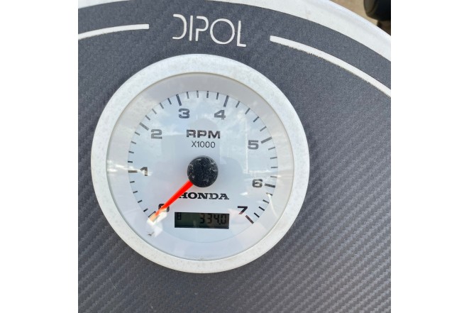 Dipol 680 Foreño + Tohatsu BFT 150