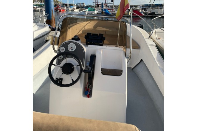 Dipol 680 Foreño + Tohatsu BFT 150