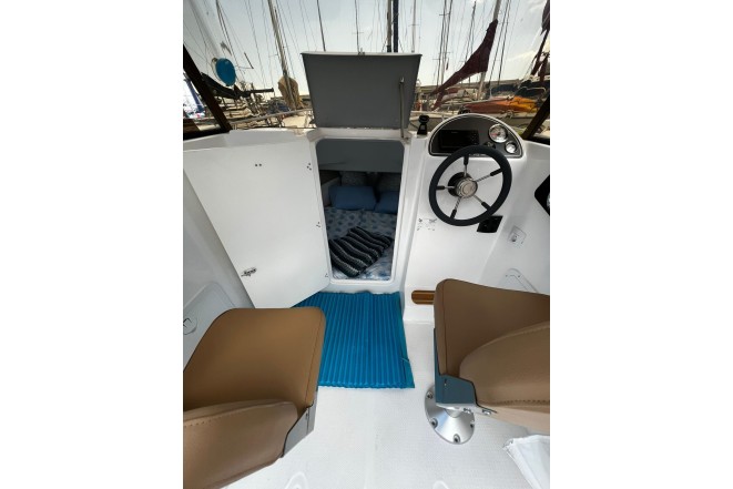 Dipol 580 Timonera + Honda BF 80